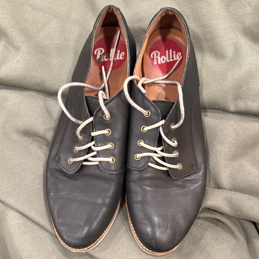 Rollie Derby Black Leather Oxford Shoes with Classic Lacing